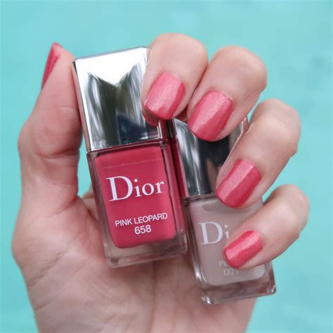 dior holiday nail polish 2021|Dior vernis pink top coat.